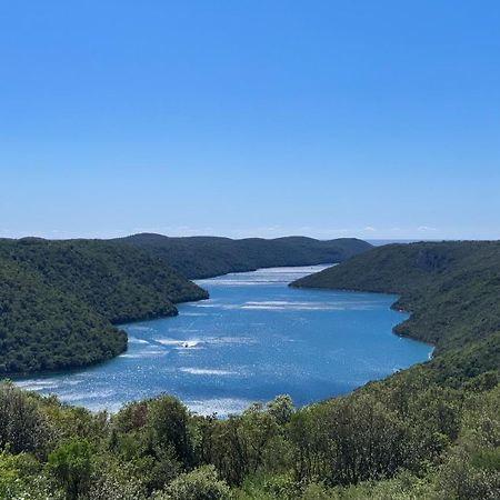 App Fiorela Poreč Buitenkant foto